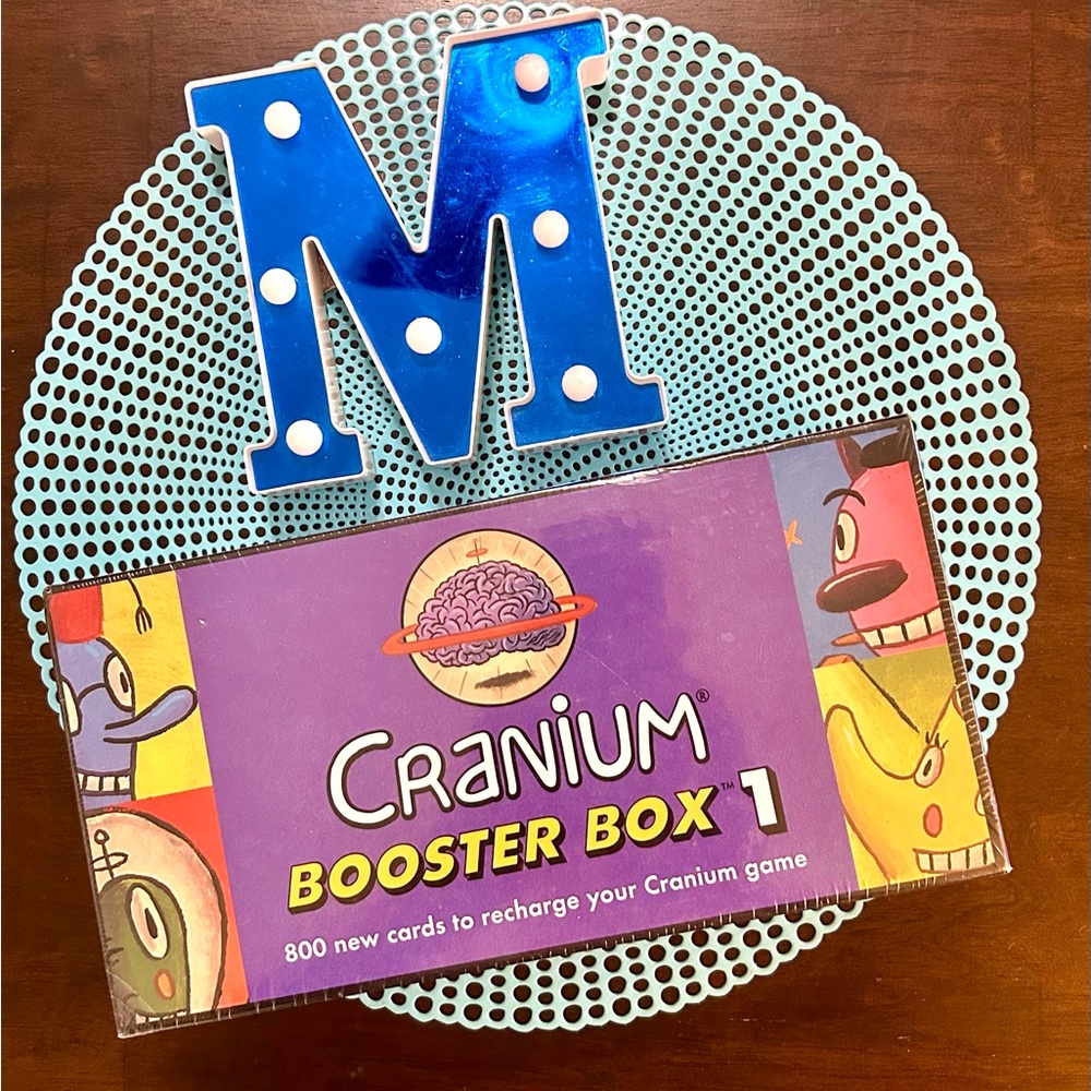 Cranium Booster Box 1: 800 New Cards to Recharge you Cranium Game; New / sealed